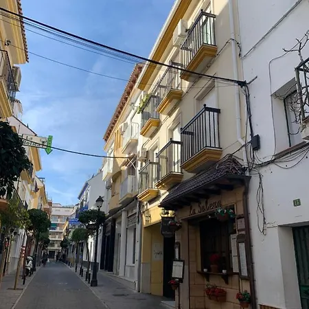 Iceberg Luxury Parking Gratuito Fuengirola